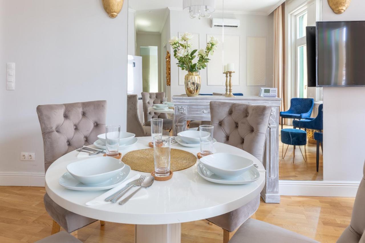 Designer Luxury Home In The Jewish Quarter Boedapest Buitenkant foto
