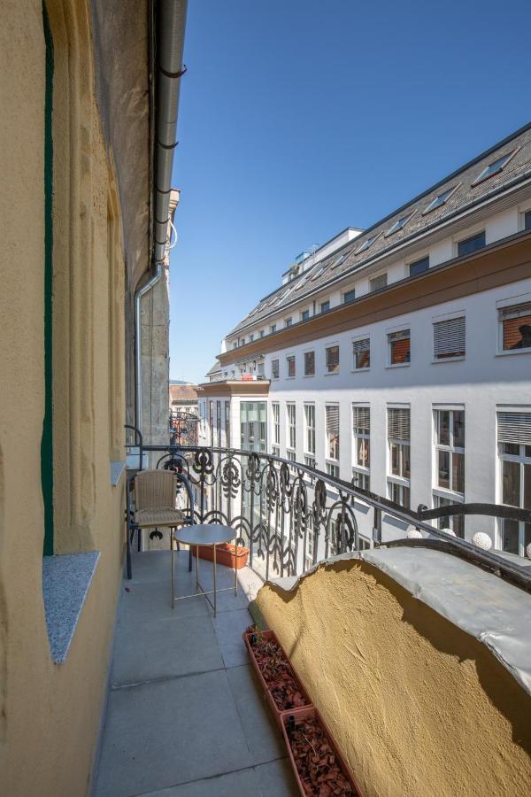 Designer Luxury Home In The Jewish Quarter Boedapest Buitenkant foto